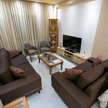 Moza House Apartament *