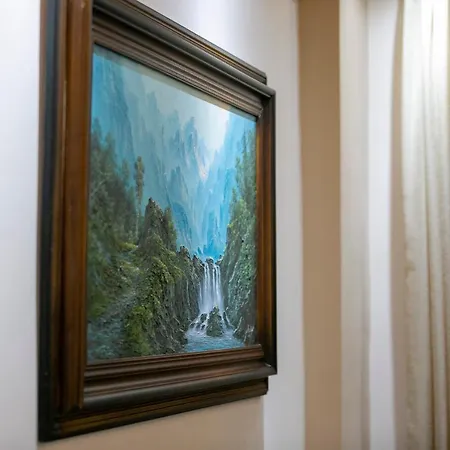 Апартамент Moza House Кавала