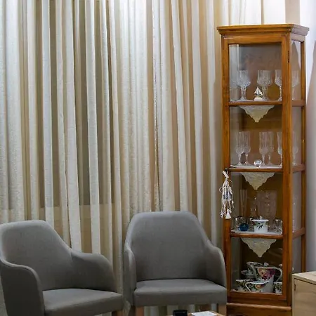 Moza House شقة كافالا