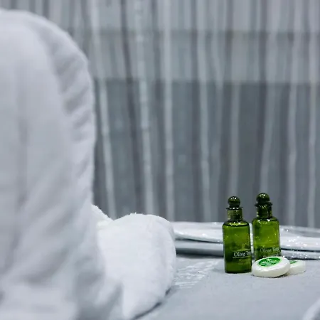 Moza House شقة كافالا