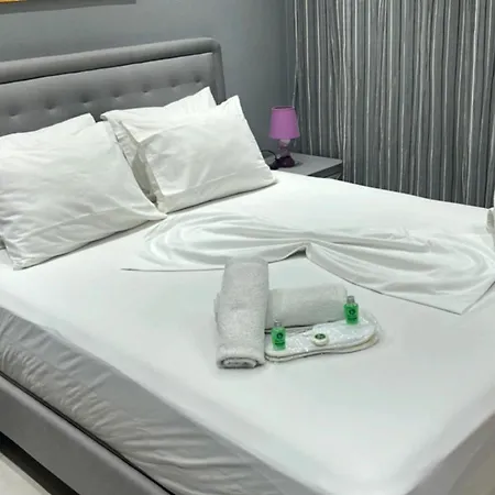 Moza House * كافالا